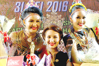 Penampang lass is Harvest Queen